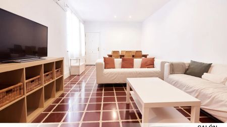 Room in a shared 5-bedroom apartment for rent in Sector Sur-La Palmera-Reina Mercedes, not for professionals - Photo 3