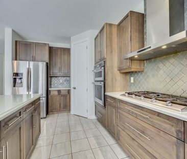 For Lease - 56 Lexington Avenue, Hamilton, Ontario - Photo 5