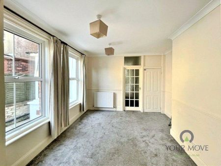 2 bedroom flat to rent - Photo 2