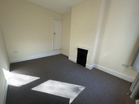 3 bedroom house to rent - Photo 2