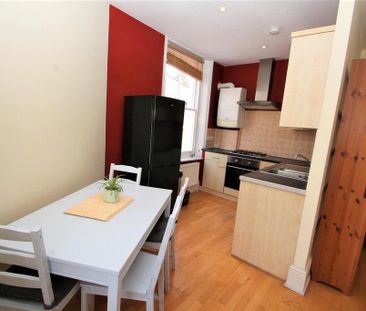 1 bedroom flat to rent - Photo 6