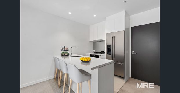 Stunning views in the heart of Southbank - Photo 1