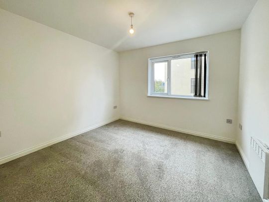 Melbourne Road, Tilbury, RM18 - Photo 1