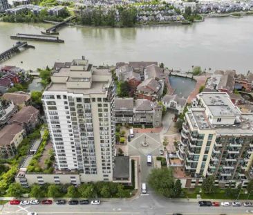 Large Executive condo + pet friendly - 2 Bedroom 2 Bath Waterfront ... - Photo 1