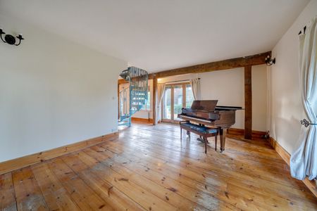 2 bedroom semi-detached house to rent - Photo 3