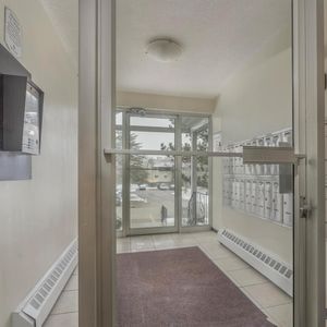 11th Avenue Apartments - Photo 3