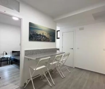 Carrer de Corretger, Barcelona, Catalonia 08003 - Photo 4