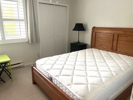 For Lease - 554 Oxbow Crescent, Collingwood, Ontario - Photo 2