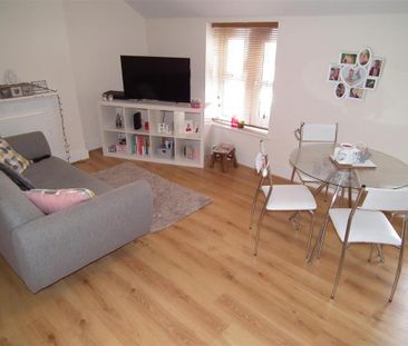 2 bedroom duplex to rent - Photo 6