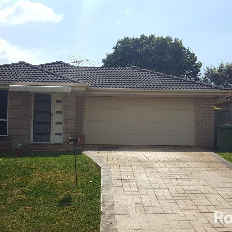 GREAT FAMILY HOME - BREAK LEASE - RENT WILL INCREASE TO $680 PER WEEK FROM 15TH JANUARY 2026 - Photo 1