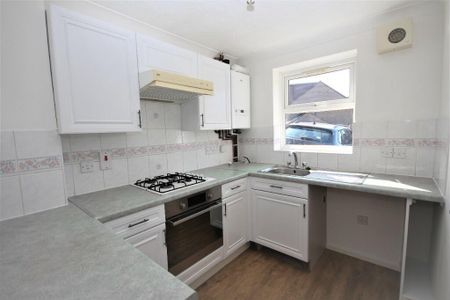 2 bedroom terraced house to rent - Photo 5