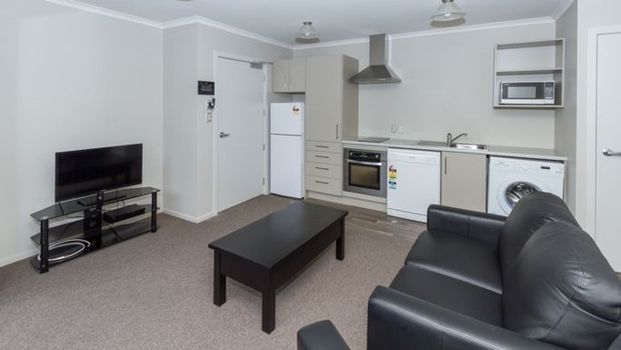 Furnished accommodation - Photo 1