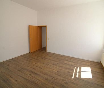 große 2 Zimmer Wohnung mit geräumigen Bad und EBK in Oelsnitz/ Vogtl. - Foto 4