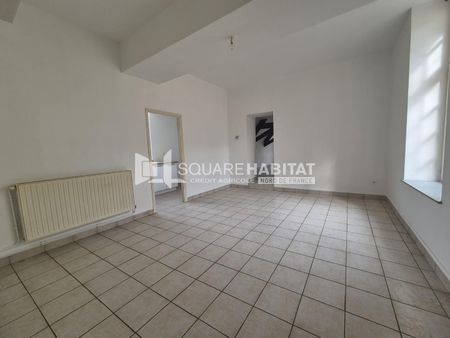 Location Appartement 4 pièces 94m² ST OMER 62500 - Photo 4