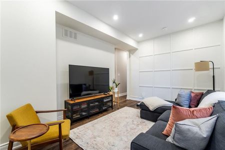 For Lease - 163 Wentworth Street Unit# Main, Hamilton, Ontario - Photo 2