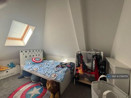 3 bedroom penthouse to rent - Photo 4