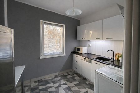 metro | park | oddzielna kuchnia 55 m² - Zdjęcie 5