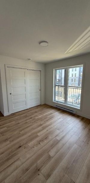 Grand 5 ½ Neuf à 1550$ — Espace, Style et Tranquillité - Photo 1