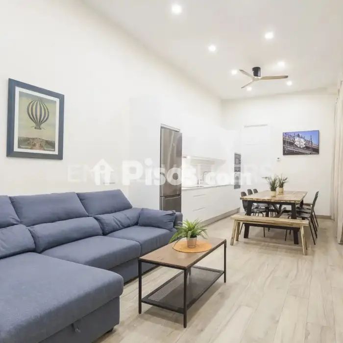 Piso en alquiler en Palacio - Foto 1