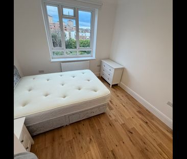 3 Bed Flat, Darlington House, SW8 - Photo 6