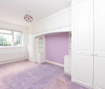 3 bedroom terraced house to rent - Photo 2