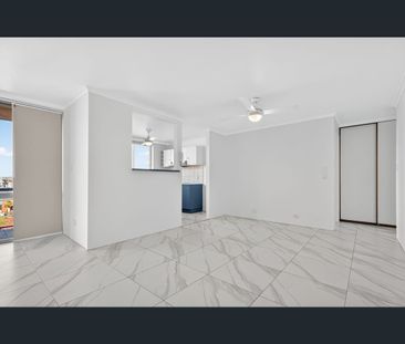 11/19 Ellis Street, Kangaroo Point, Qld 4169 - Photo 4
