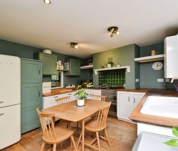 4 Bed Terraced House, Woodland Terrace, SE7 - Photo 4