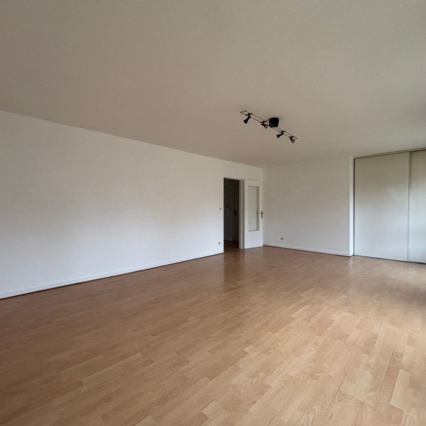 SENLIS-Avenue du Maréchal Foch: appartement de quatre pièces au 1er étage avec parking privatif - Photo 1