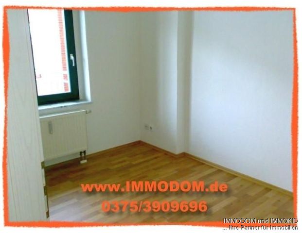 2,5-Zimmer-Wohnung mit großen BALKON und LAMINAT im Zentrum Zwickaus zu vermieten! - Foto 1