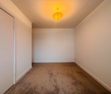 Muirlees Crescent, Glasgow, Milngavie, G62 7JA - Photo 6