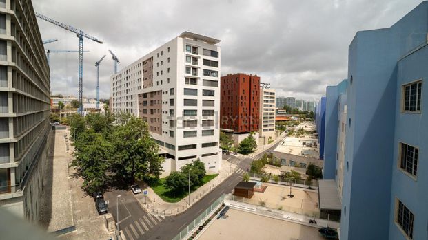 Apartamento em Expo Sul, Parque das Nações - Photo 1