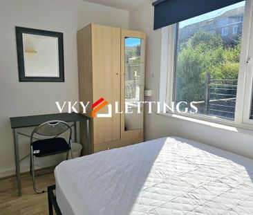 5 bedroom house to rent - Photo 2