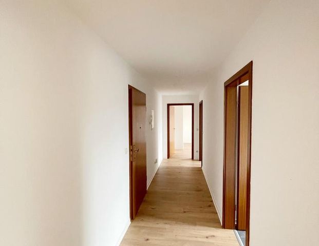 ++ einziehen & wohlfühlen - charmante, neue 2-Raum Wohnung im beschaulichen Glauchau ++ - Photo 1