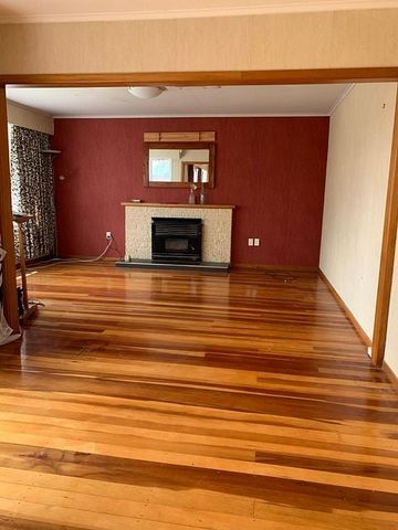 Charming 4BR Greerton Haven - Photo 2
