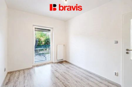 Pronájem bytu 3+kk se zahradou, terasa, 2x parkovací stání, Popůvky - Photo 5