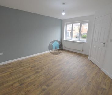 4 bedroom semi-detached house to rent - Photo 5