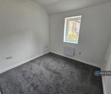 2 bedroom end of terrace house to rent - Photo 1