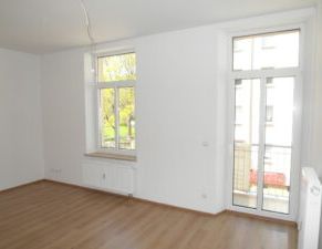 Leißnerstr. 28, Wohnung 2 ~~~ Maisonette, Balkon, Tageslichtbad mit Wanne und Dusche, Gäste-WC, Keller - Foto 1