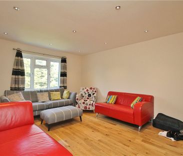 Cambridge Road North, London, W4 4AA - Photo 3