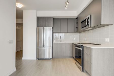 For Lease - 50 Dunfield Avenue Unit# 3415, Toronto, Ontario - Photo 5
