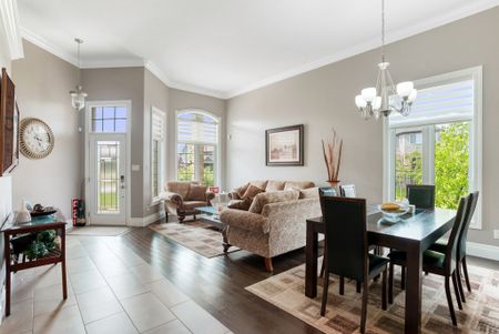 For Lease - 2884 DEVON Road, London South, Ontario - Photo 2