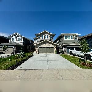2 Bed 1 Bath Suite Rosenthal Edmonton - Photo 3