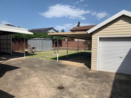 Charming 3-Bedroom Home in a Convenient Location - Photo 4