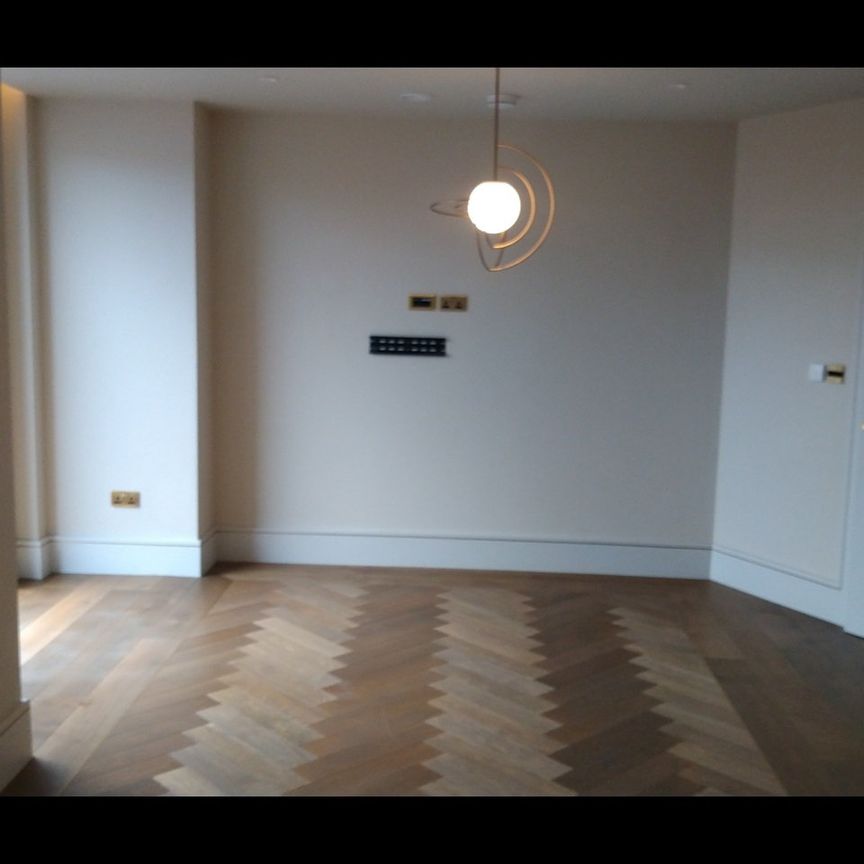 1 Bed Flat, Bronze Foundry House, SW6 - Photo 1