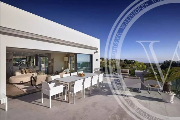 Cannes, 06400 - Photo 1