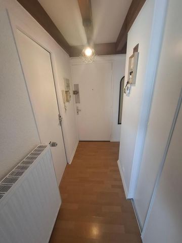 Location Appartement 2 pièces 63m² MONT DE MARSAN 40000 - Photo 5