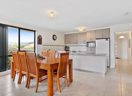 2/25 riviera dr, old beach tas 7017 - Photo 2