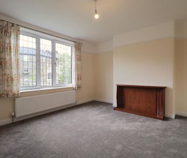 3 bedroom end of terrace house to rent - Photo 1