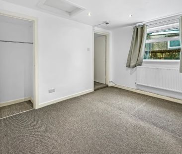 Flat 2, 29 Ely Road, Cardiff CF5 2JF - Photo 3