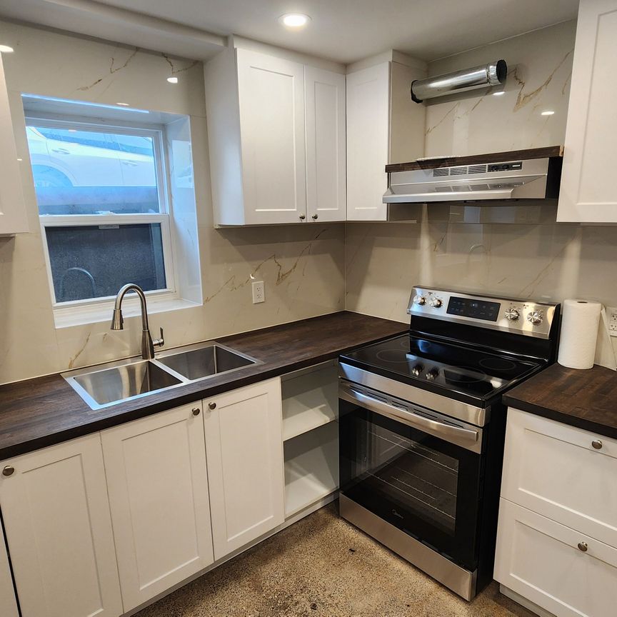 For Lease - 580 Nairn Avenue Unit# #5 (lower), Toronto, Ontario - Photo 1